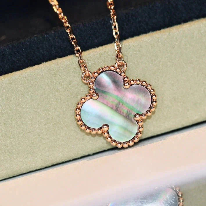 VCA CLOVER 15MM GRAY MOTHER OF PEARL NECKLACE
