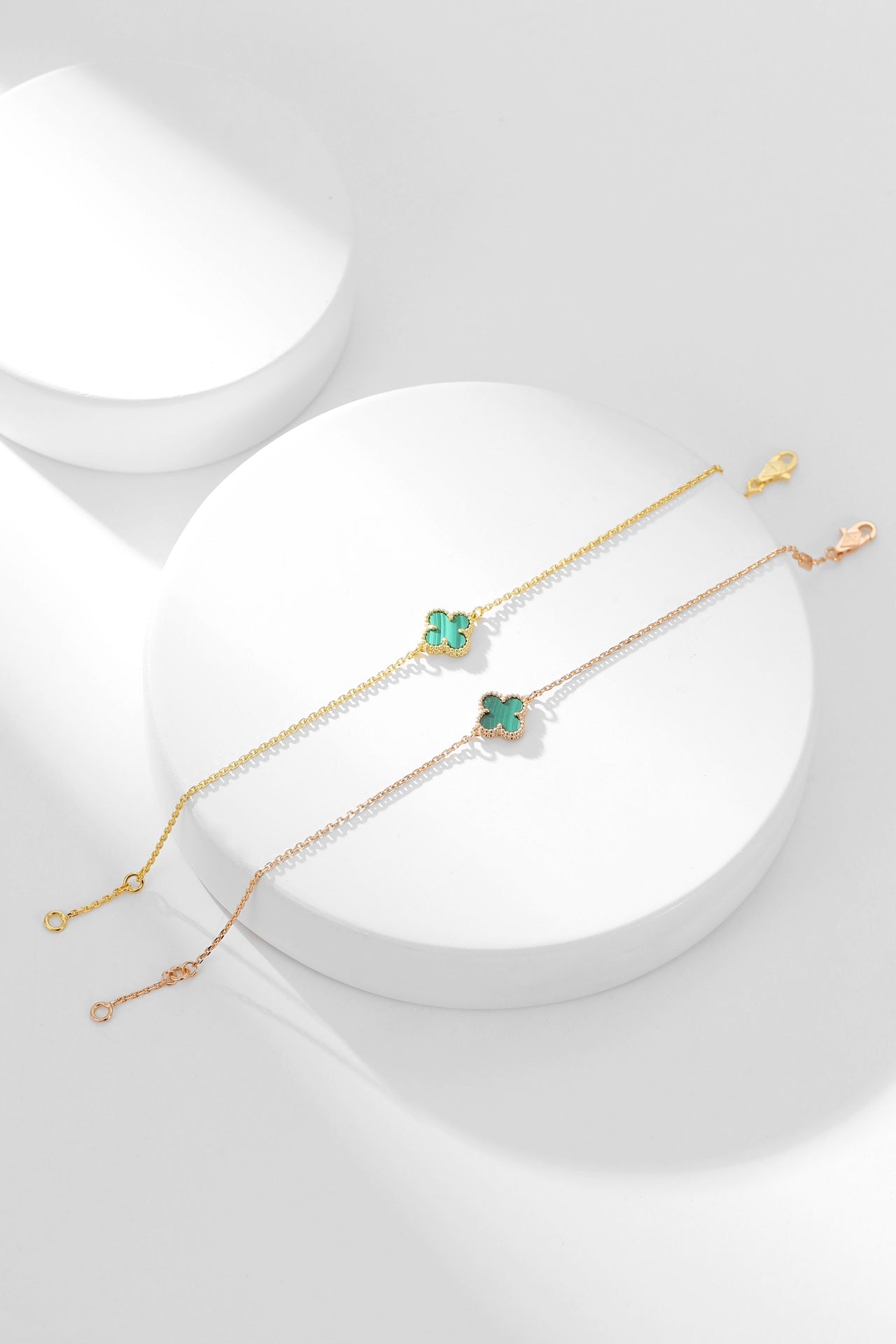 VCA CLOVER BRACELET MALACHITE 1 MOTIF