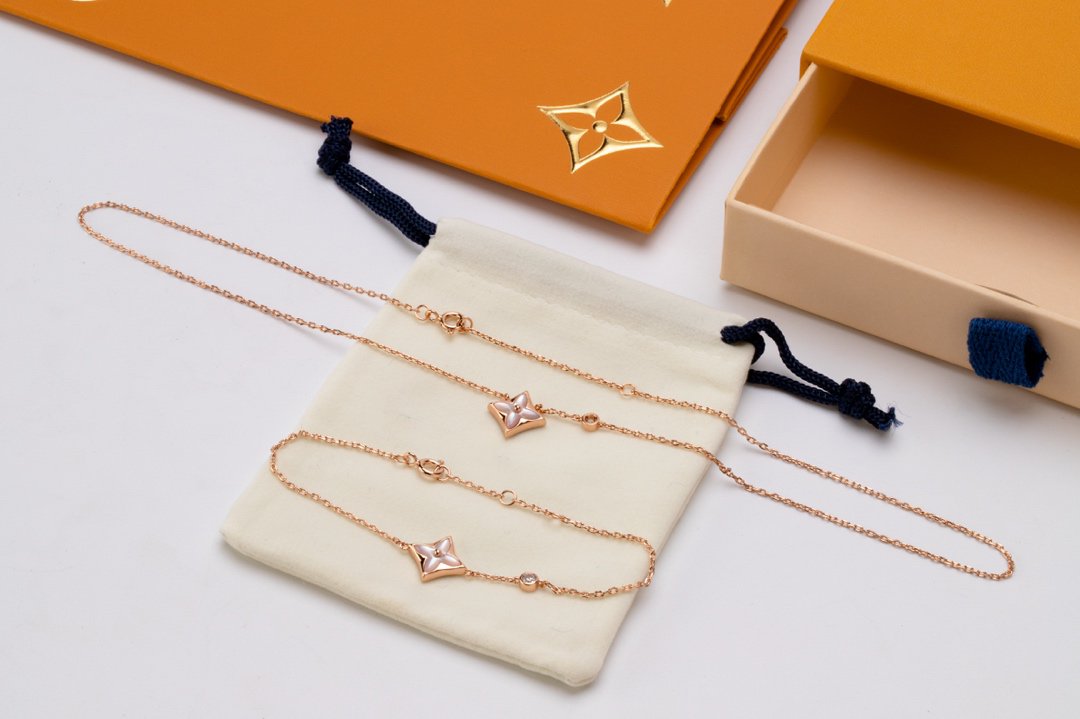 LOUIS VUITTON STAR PINK MOP 1 DIAMOND PINK GOLD NECKLACE
