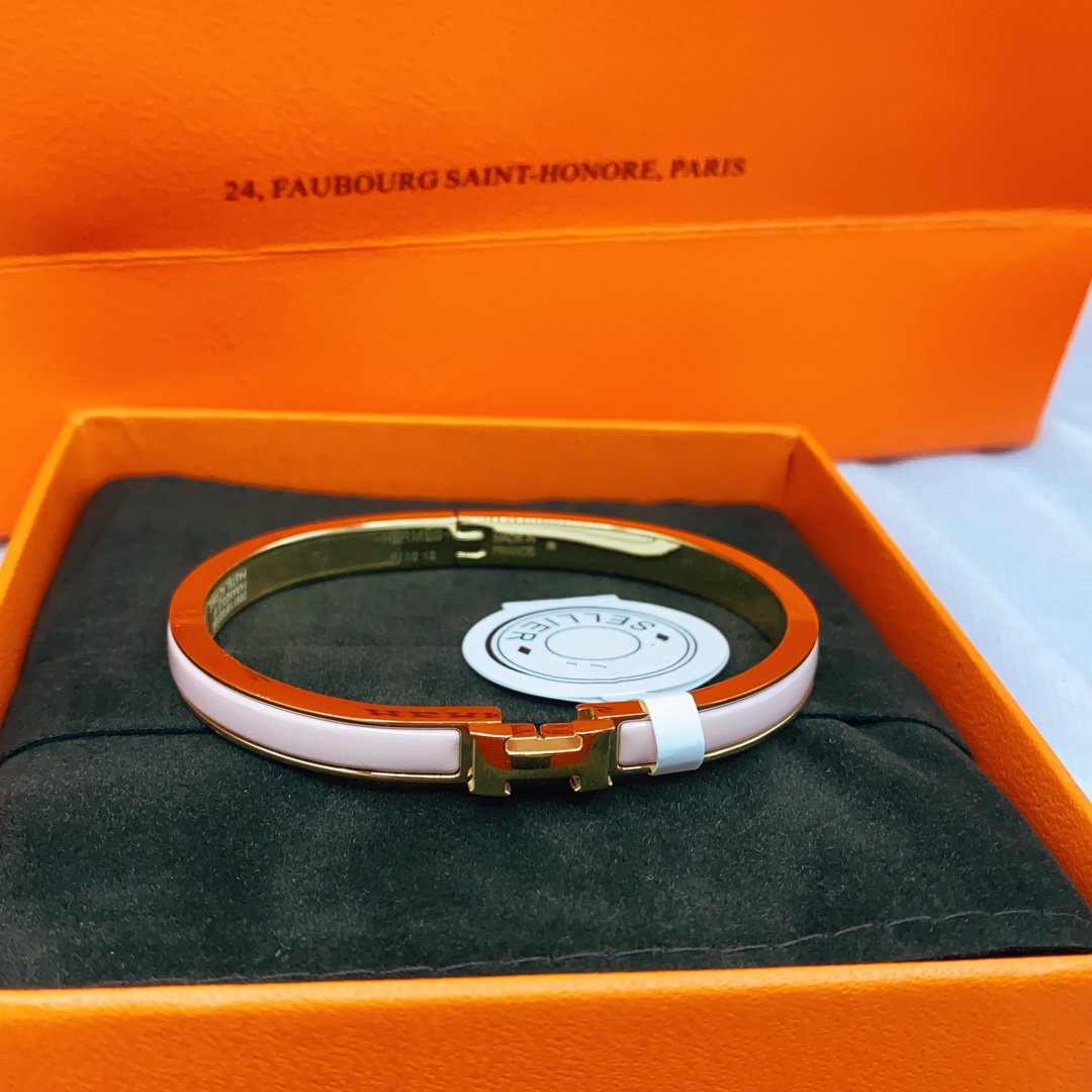 HERMES CLASSIC HM CLIC PINK 8MM ENAMEL BRACELET